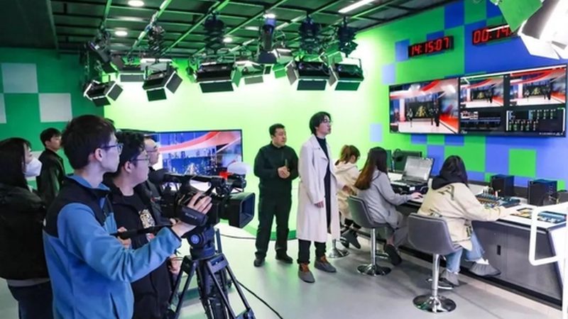 户外拓展活动策划，广州哪家公司更胜一筹？**